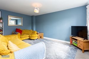 Sitting Room- click for photo gallery